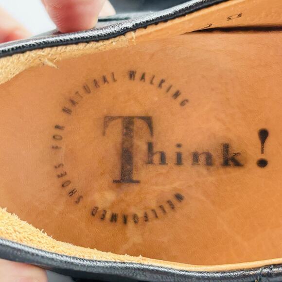 Think Shoes Womens 7 Black Leather Mary Jane Pumps Low Heel Slip On Walking - Picture 9 of 11